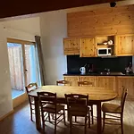 Pracondu 1 001 - Outdoor & Fun 8 Pers Apartment *