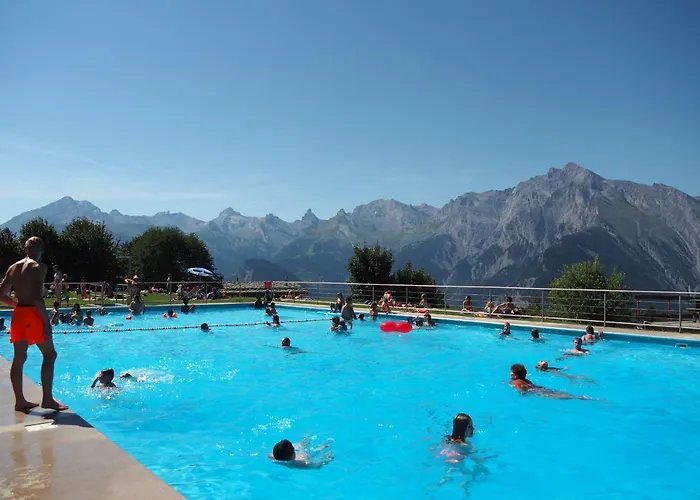 Pracondu 1 001 - Outdoor & Fun 8 Pers نينداز