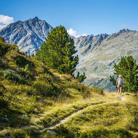 Pracondu 1 001 - Outdoor & Fun 8 Pers